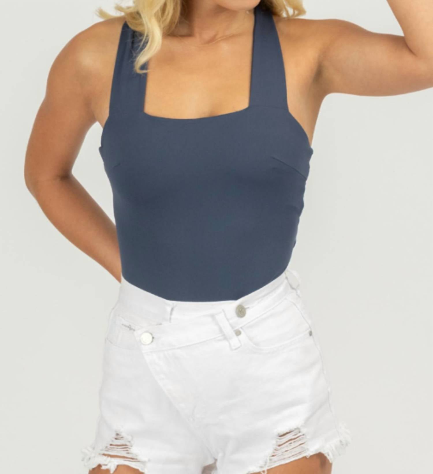 https://cdn.shopify.com/s/files/1/0291/4536/6588/files/1959918347ef4783bb30b9671d30cd42.jpg?v=1711887916