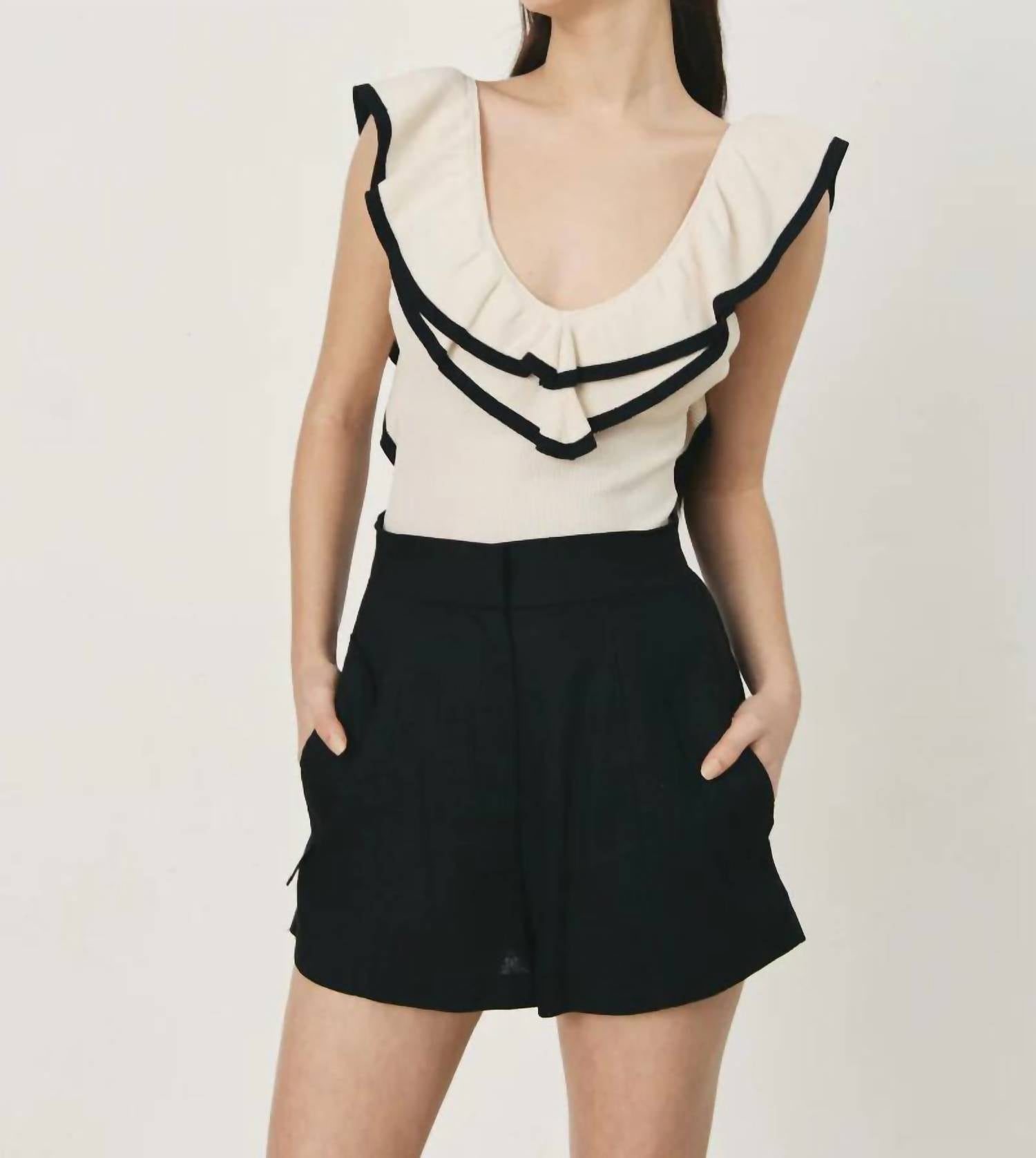 https://cdn.shopify.com/s/files/1/0291/4536/6588/files/392f7010a6da4e309706b4e0f0e36334.jpg?v=1742867388