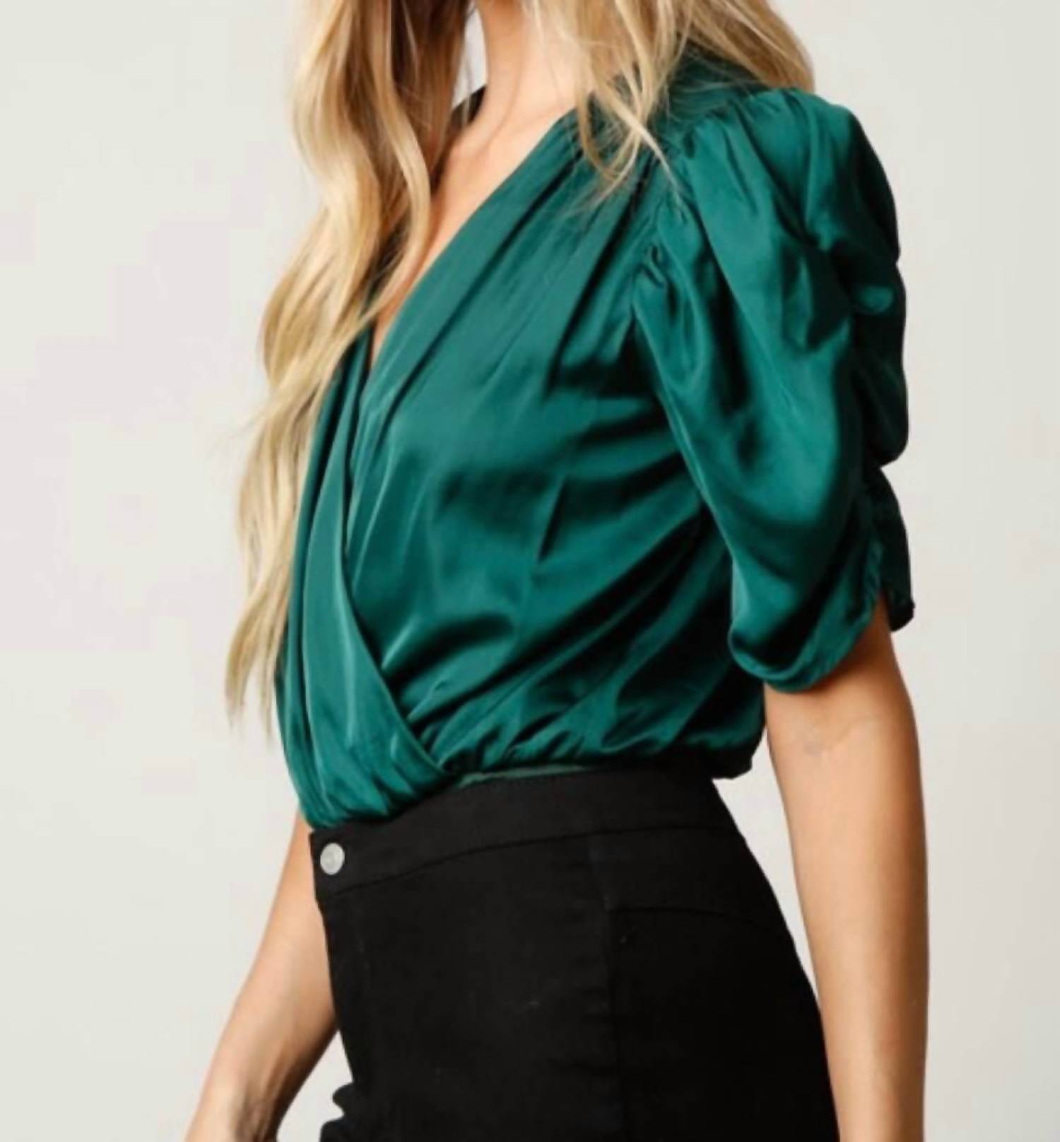 https://cdn.shopify.com/s/files/1/0291/4536/6588/files/39a57b93f097477cb2ad51db51a28f99.jpg?v=1745965886