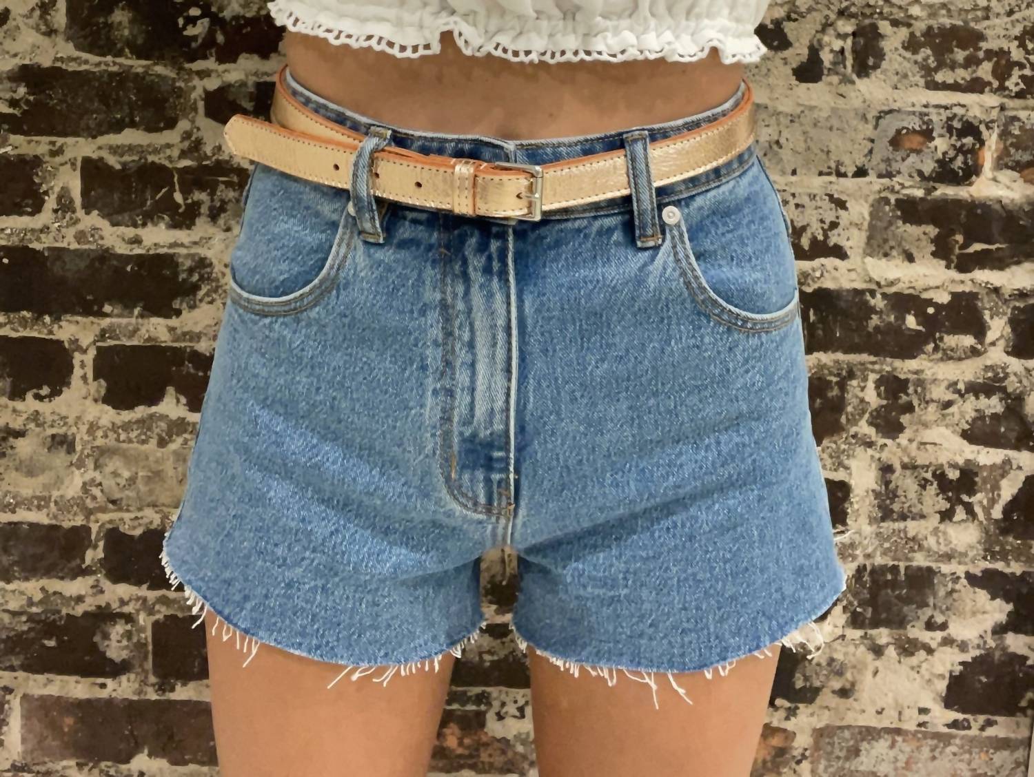 https://cdn.shopify.com/s/files/1/0291/4536/6588/products/3bd564021c4a465baf2bb0e4f515f0ce_cbf3f8da-8913-44f8-9c67-a5aa4c7783bd.jpg?v=1687941826