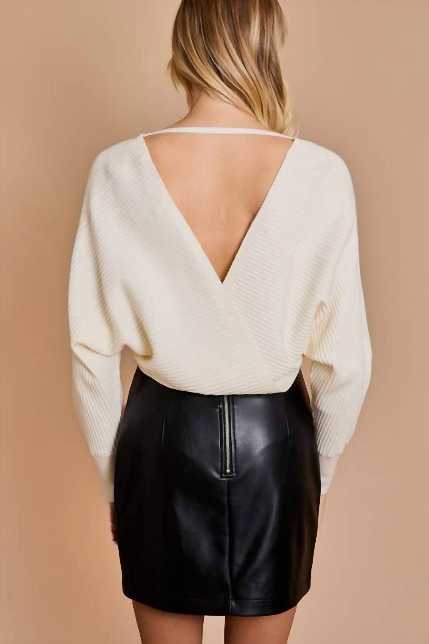 https://cdn.shopify.com/s/files/1/0291/4536/6588/files/49d01530d3eb44668608ede888409292.jpg?v=1739925963
