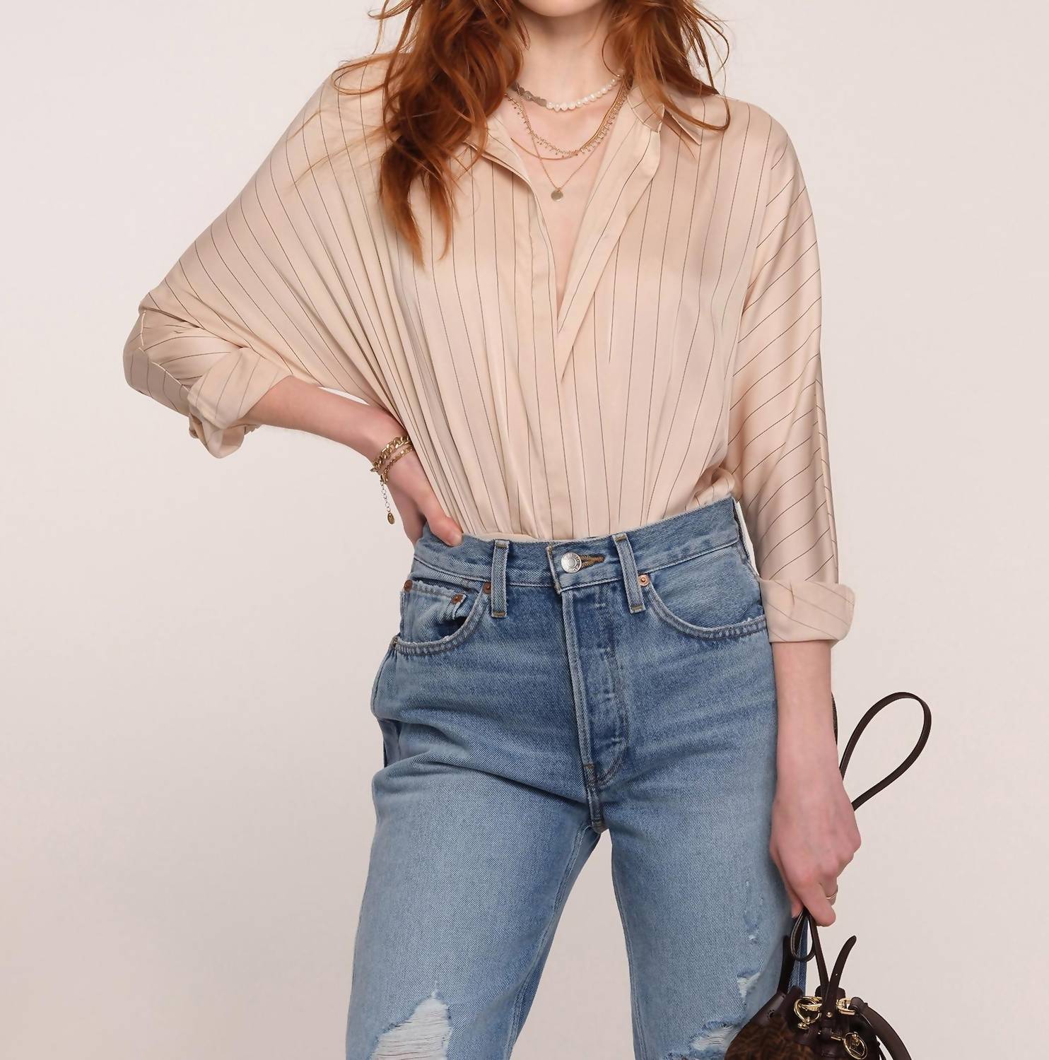 https://cdn.shopify.com/s/files/1/0291/4536/6588/files/530bbf0dcabc40058570344b2dfb7458_803af2d2-60ae-4b5b-a9af-aa57ea44a272.jpg?v=1713935564