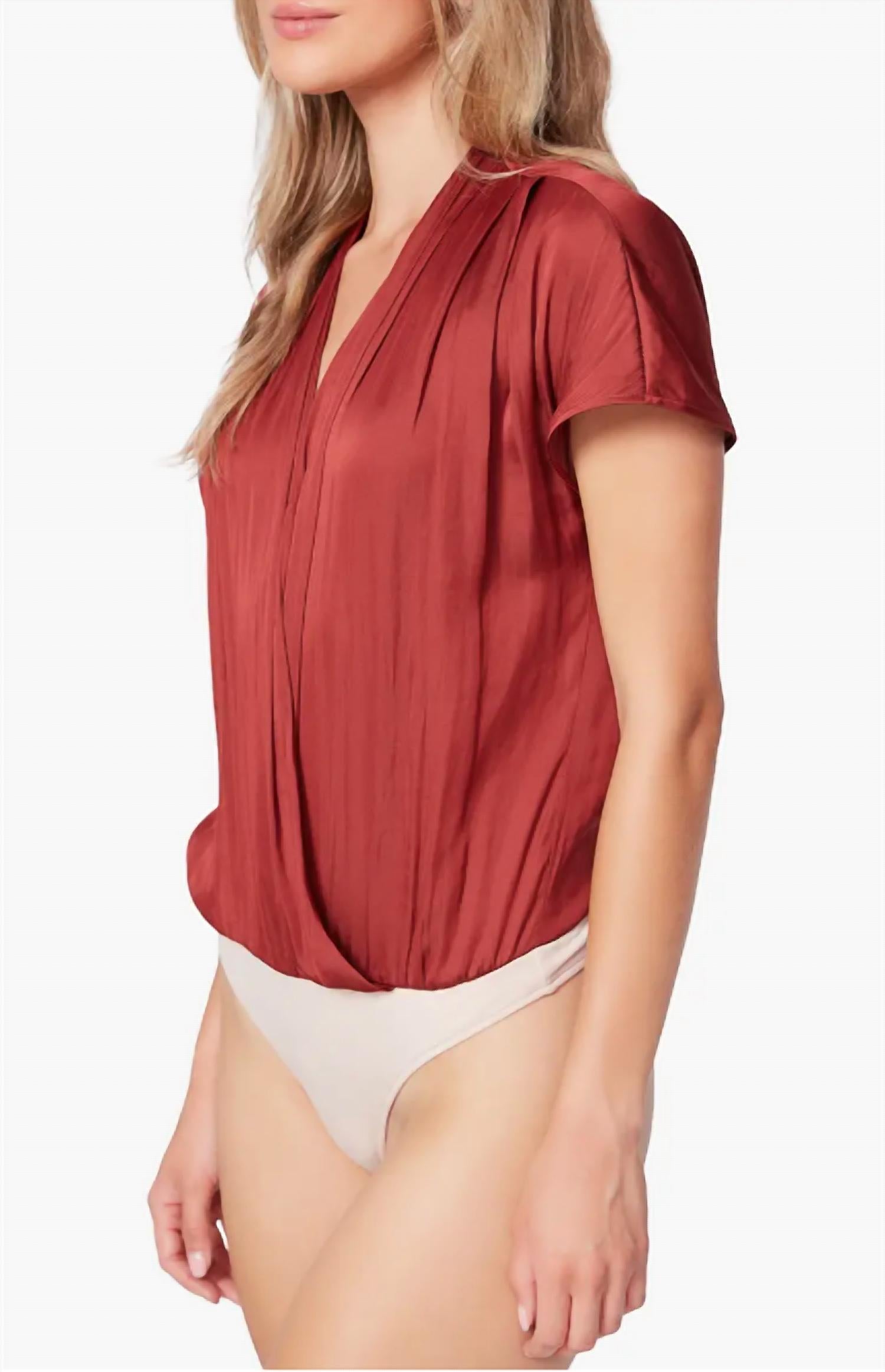 https://cdn.shopify.com/s/files/1/0291/4536/6588/files/5bc77aa554f34e2183c18ce05cd99e0b.jpg?v=1746518848