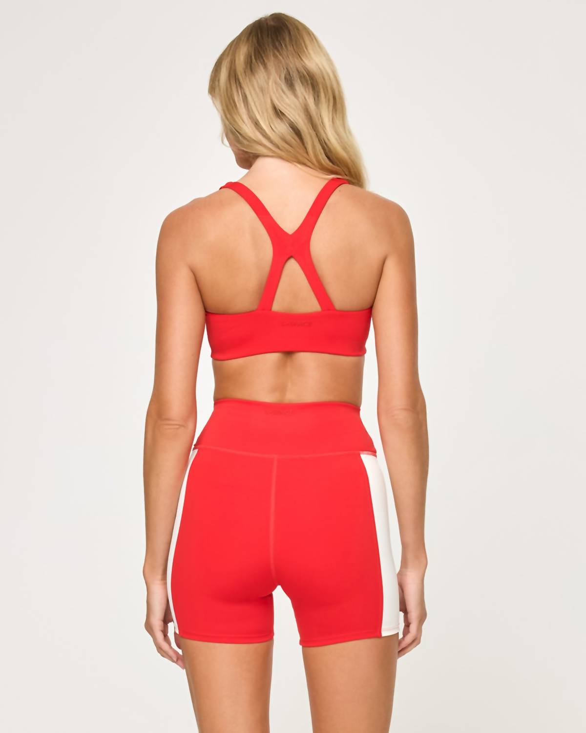 https://cdn.shopify.com/s/files/1/0291/4536/6588/files/5f79900b5c13473eb7ce18169a920731.jpg?v=1746143580