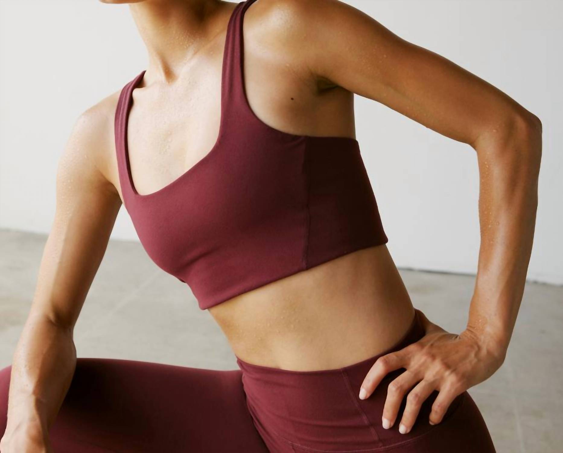 https://cdn.shopify.com/s/files/1/0291/4536/6588/files/71c3dadf02ef4b7dbe330550c3cf8f8b.jpg?v=1745632010
