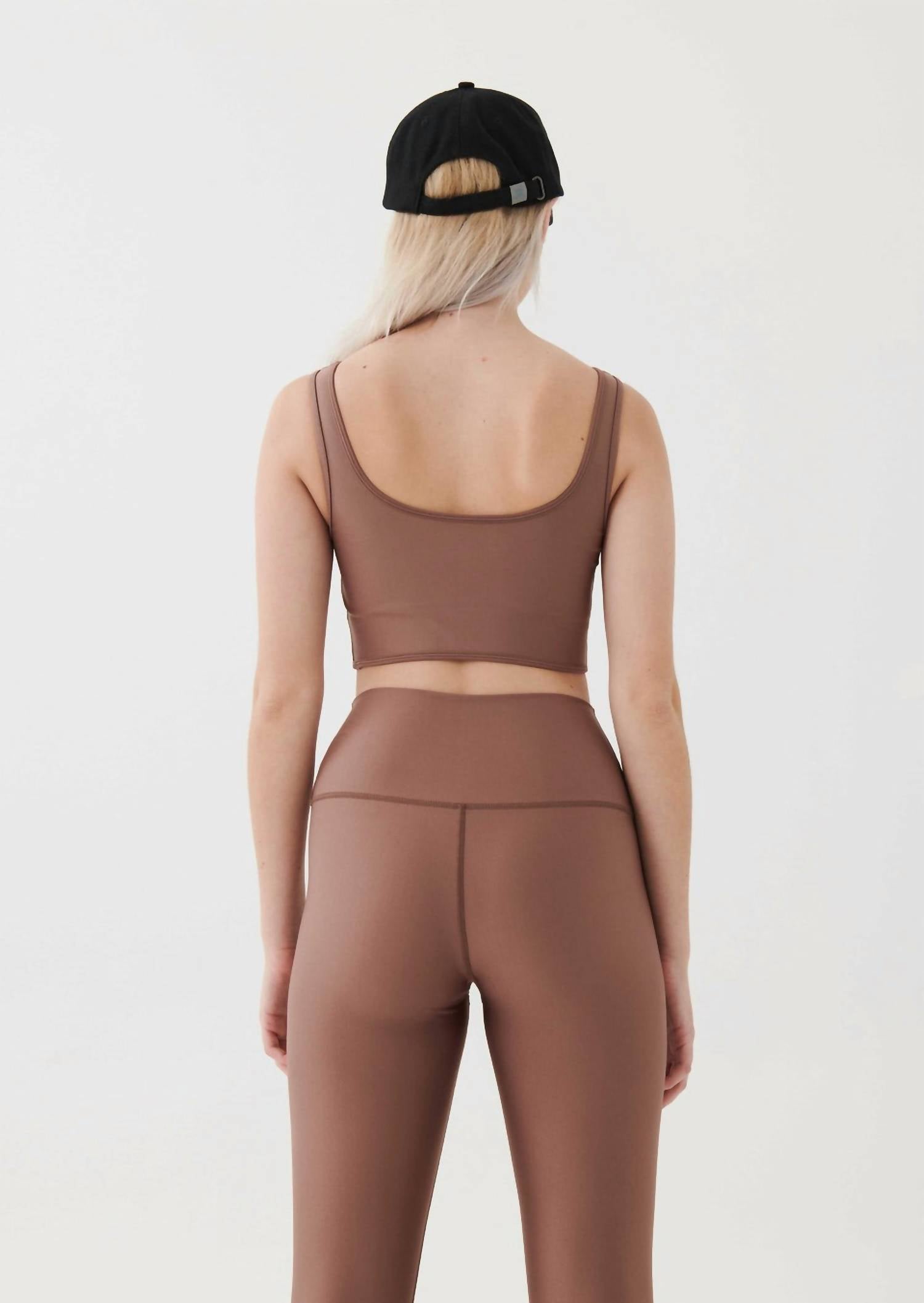 https://cdn.shopify.com/s/files/1/0291/4536/6588/files/7c9d714e3a464d349313a79a5c6c8e73.jpg?v=1711995481