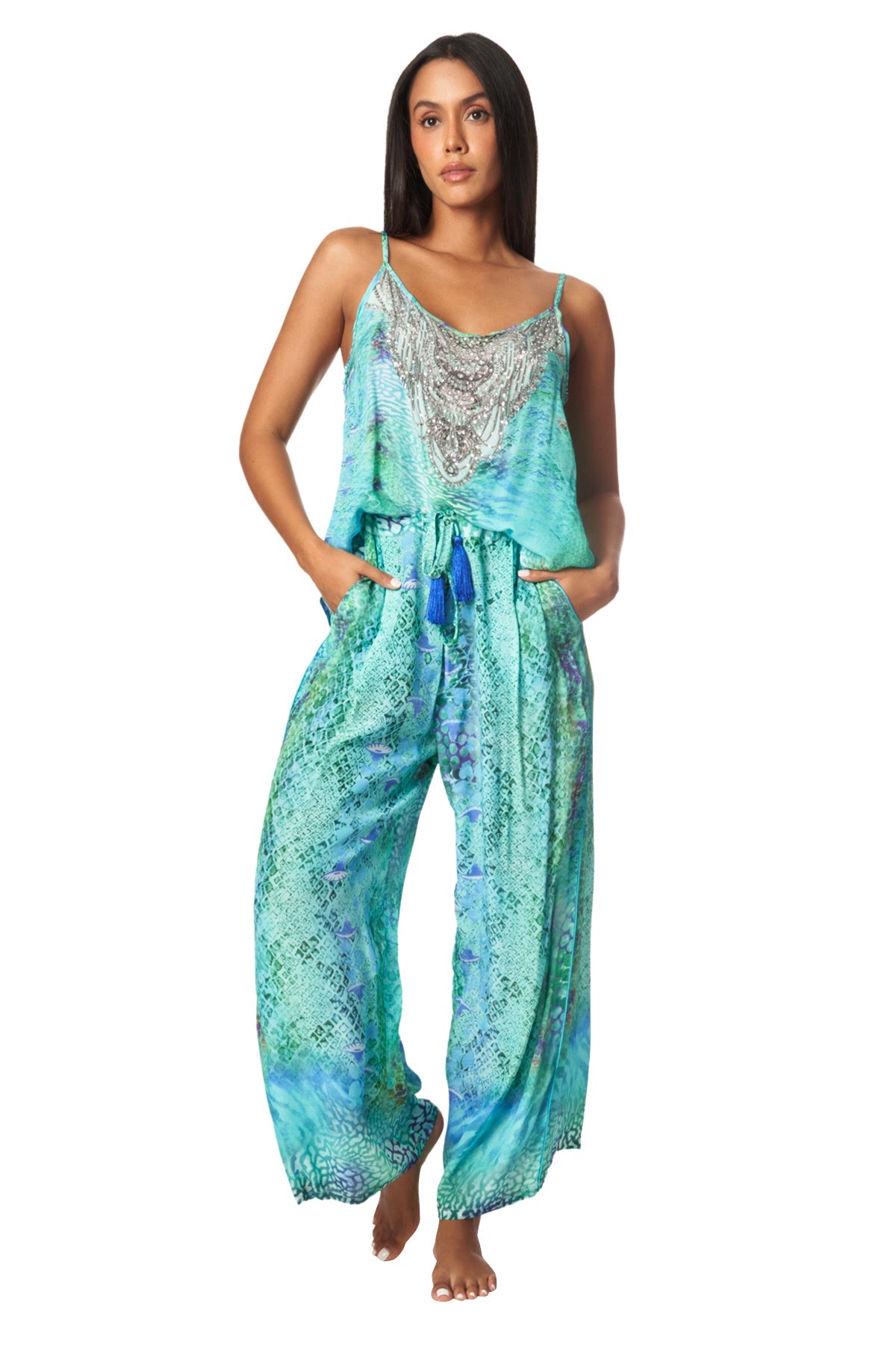 https://cdn.shopify.com/s/files/1/0291/4536/6588/files/8acd05cf714345e58b66570d45c2937f.jpg?v=1730312538