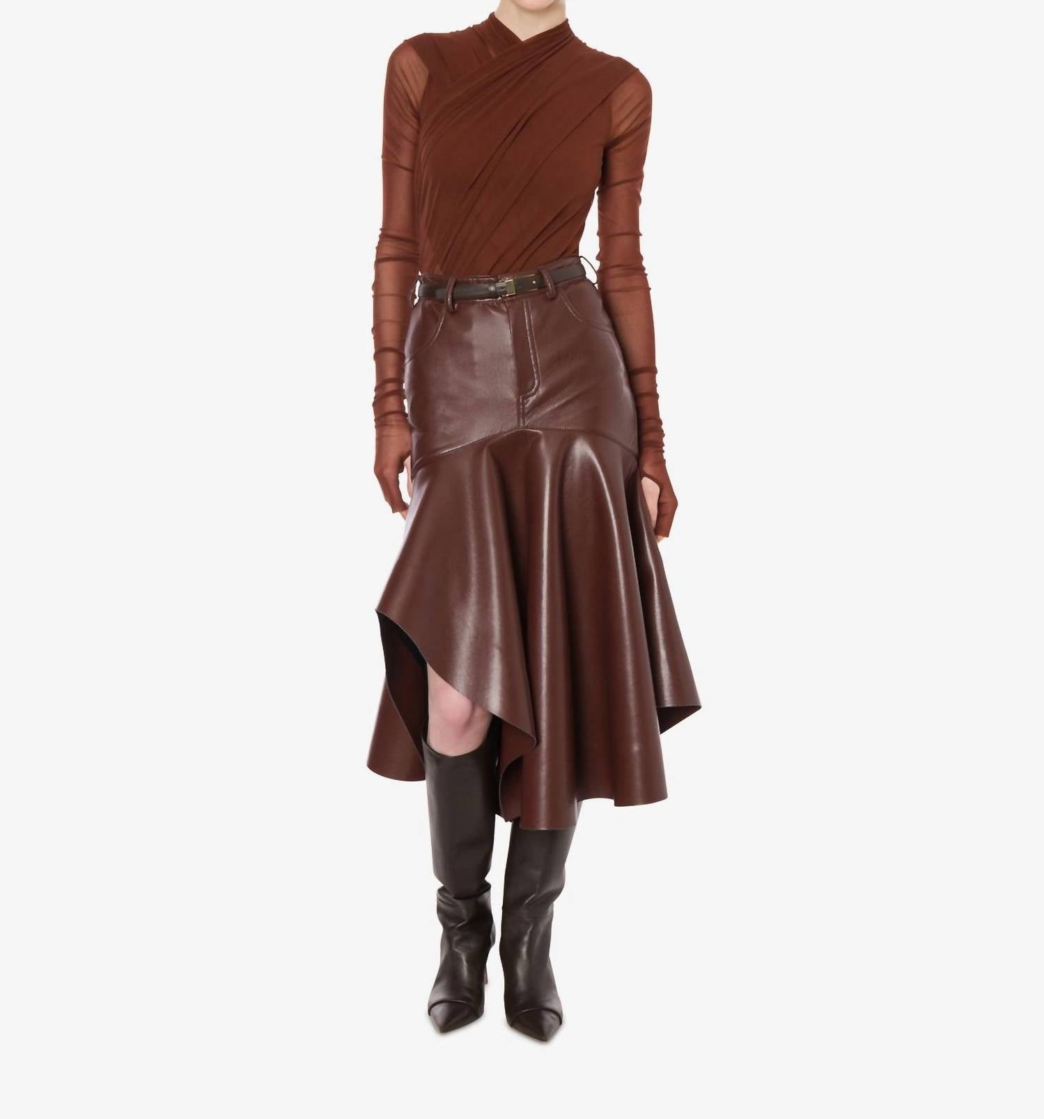https://cdn.shopify.com/s/files/1/0291/4536/6588/files/9fd4bc75be1e4a2d8ca2338369db02c6.jpg?v=1739490714