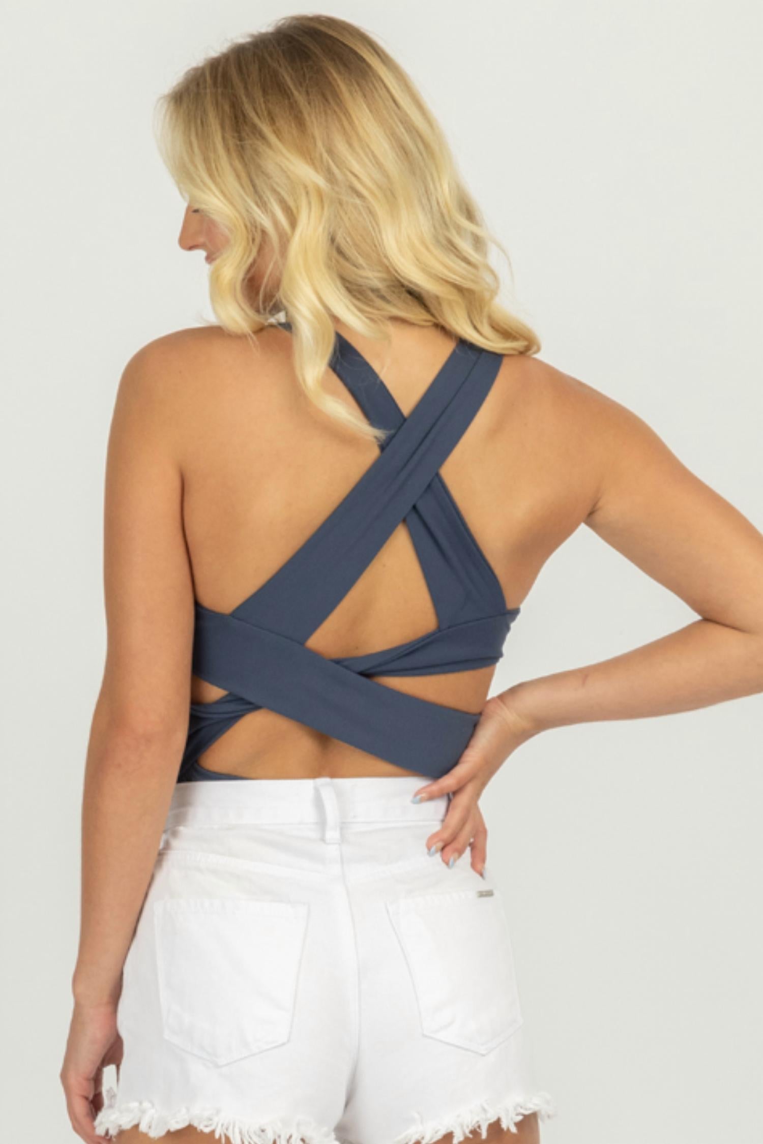 https://cdn.shopify.com/s/files/1/0291/4536/6588/files/c61ab1b33a5c40639585894a1398cfad.jpg?v=1711887916