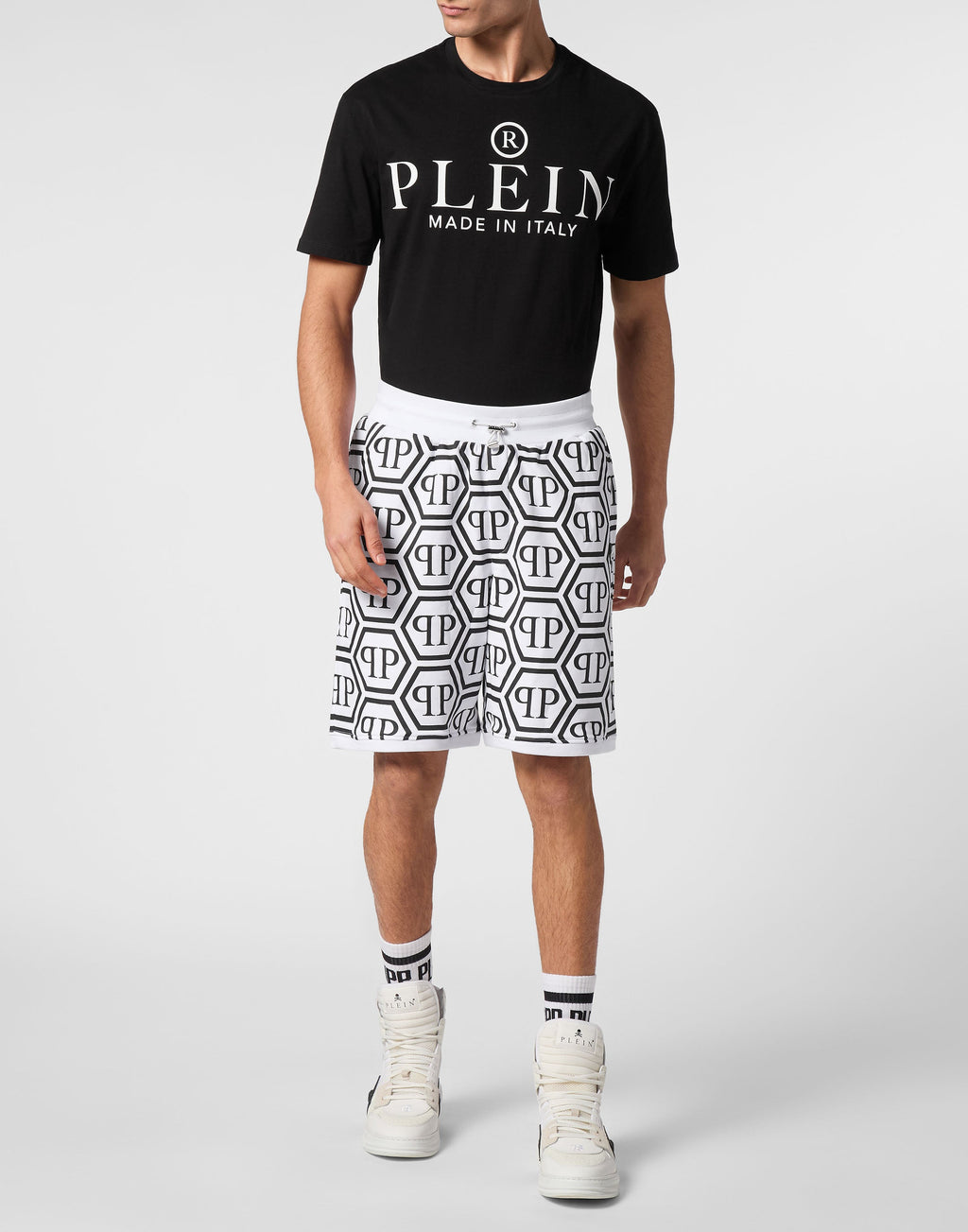https://cdn.shopify.com/s/files/1/0291/4536/6588/files/d035817906614723b2a313a78a6158a7_d0a1ebe4-b5e6-41bc-9360-36d1c2275af7.jpg?v=1726881051