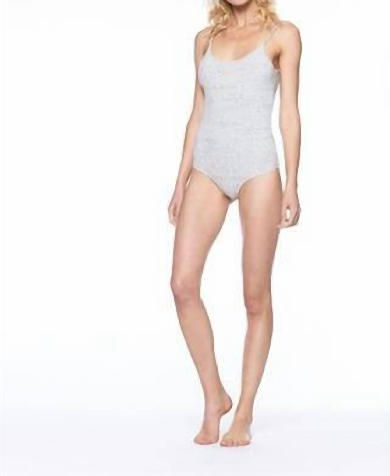 https://cdn.shopify.com/s/files/1/0291/4536/6588/files/d2498fd44074441c9b21984b146d7c18.jpg?v=1711874887