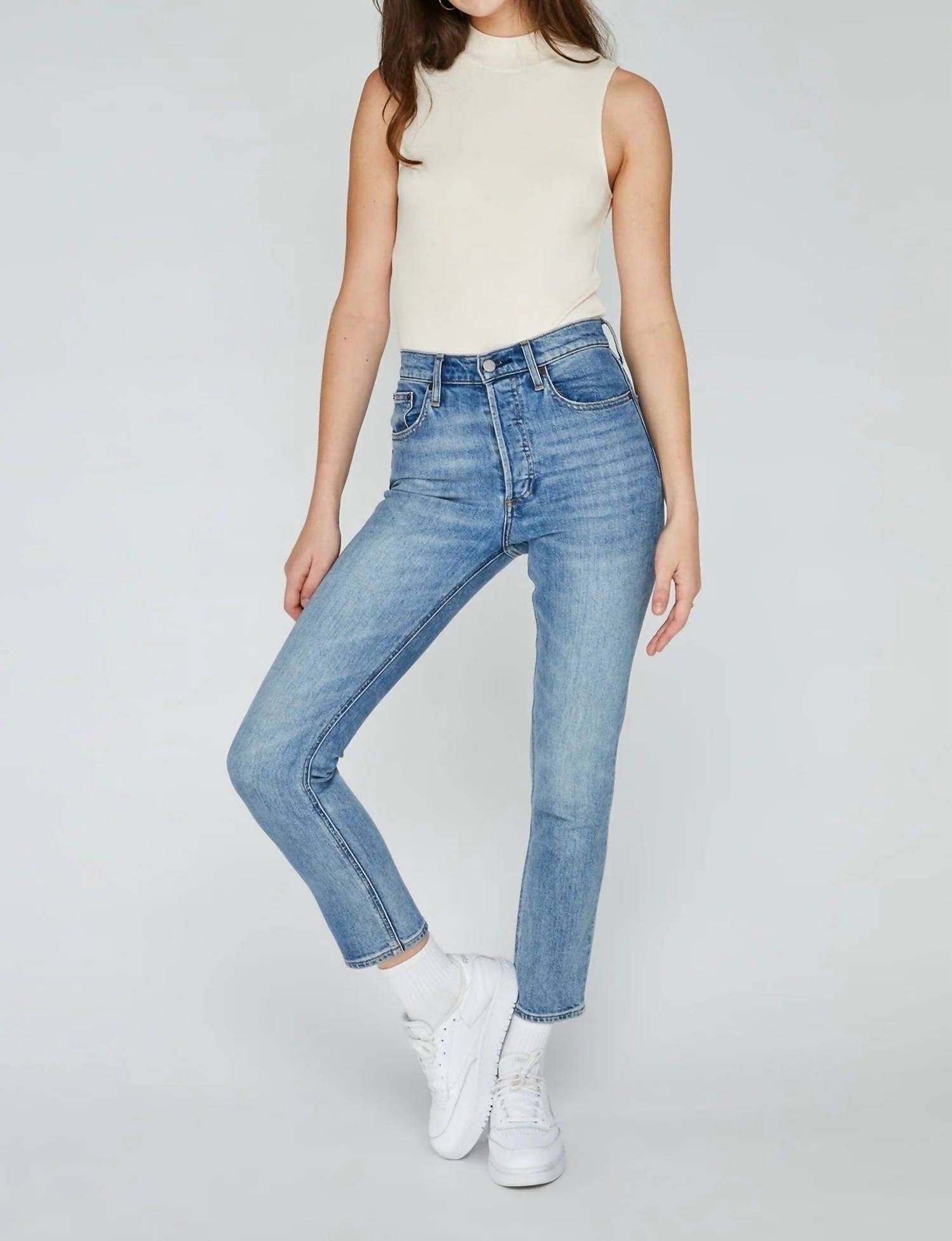 https://cdn.shopify.com/s/files/1/0291/4536/6588/files/db90ed2a6bc2467eaf7a8188e0783b5b_e8ab5575-e2fe-46bb-ab33-039730423814.jpg?v=1713608590