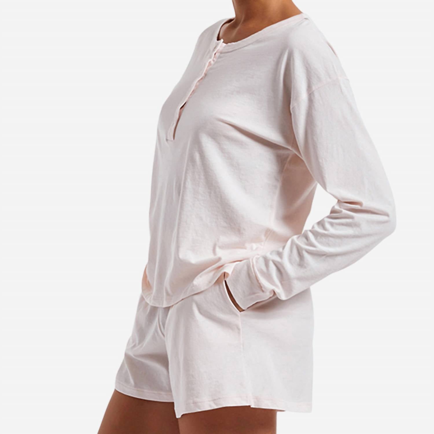 https://cdn.shopify.com/s/files/1/0291/4536/6588/files/eca258221dbf4499b7a428d72eb6a226_86e4f9b4-0255-41c5-be80-775f46f054d4.jpg?v=1714700564