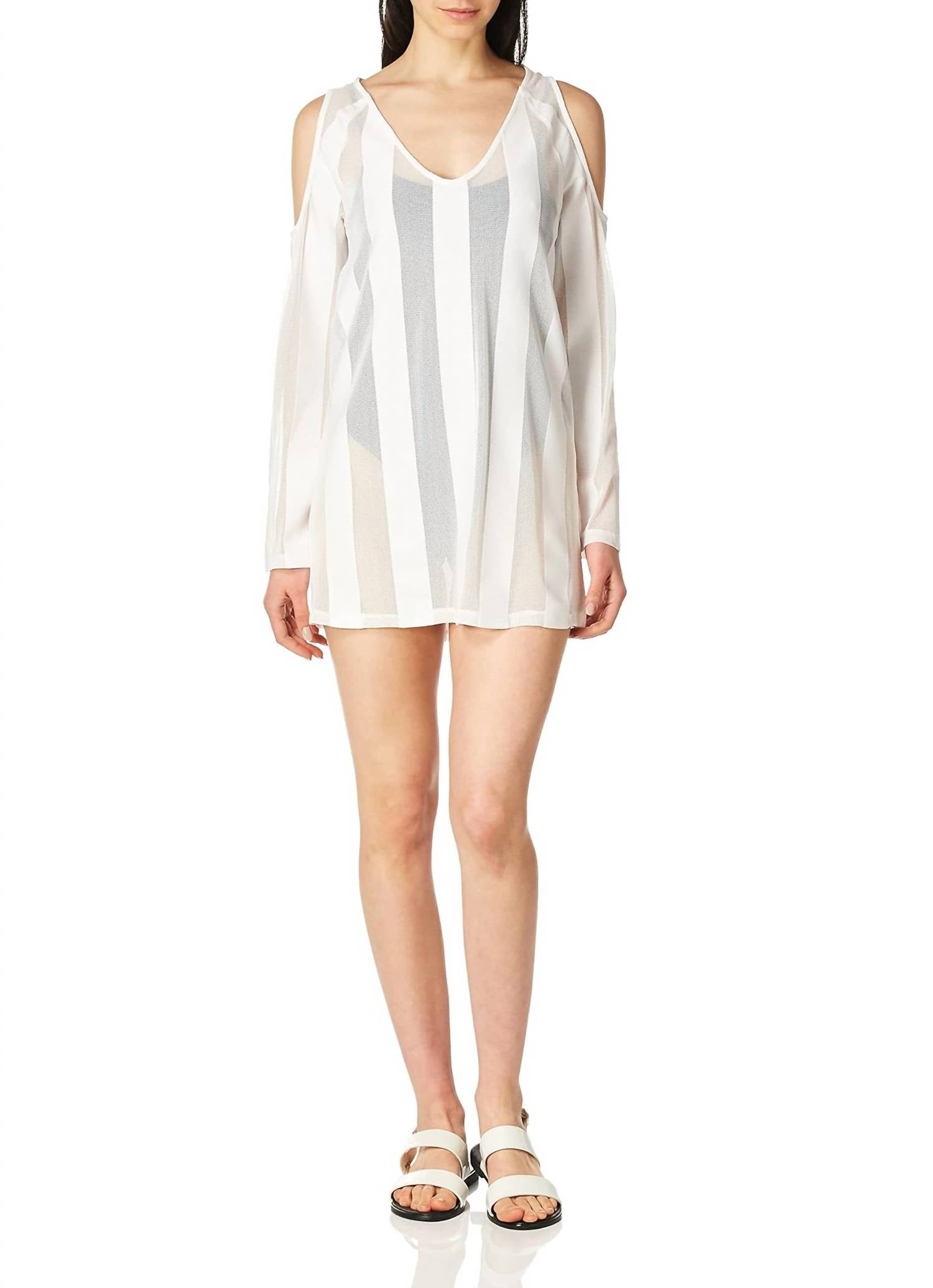 https://cdn.shopify.com/s/files/1/0291/4536/6588/files/eca45b65b0dd4c1a9fa908fb819310b7_7b13f553-2120-4d69-833f-eb3ac1158429.jpg?v=1718073676